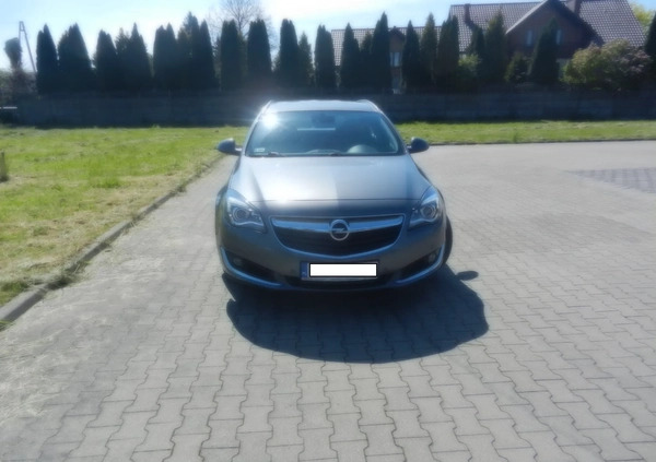 Opel Insignia cena 41700 przebieg: 220000, rok produkcji 2017 z Kraków małe 781